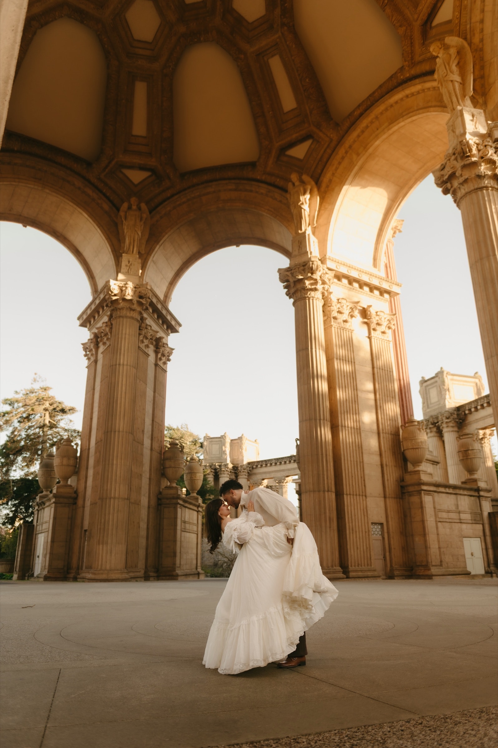Berkeley and Robin at the Palace of Fine Arts, photographed by @mariefossphoto